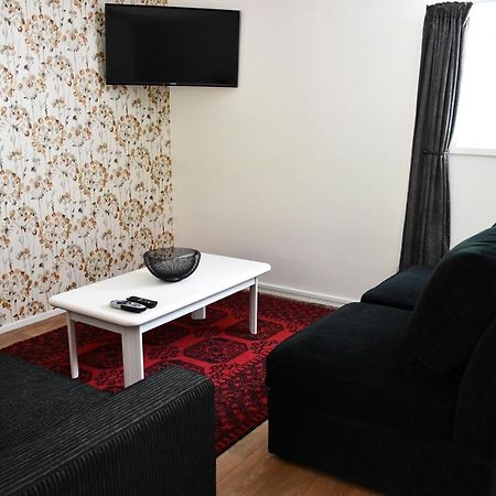 Large Studio With Private Patio, Sky Tv & Wifi Villa Mount Maunganui Buitenkant foto