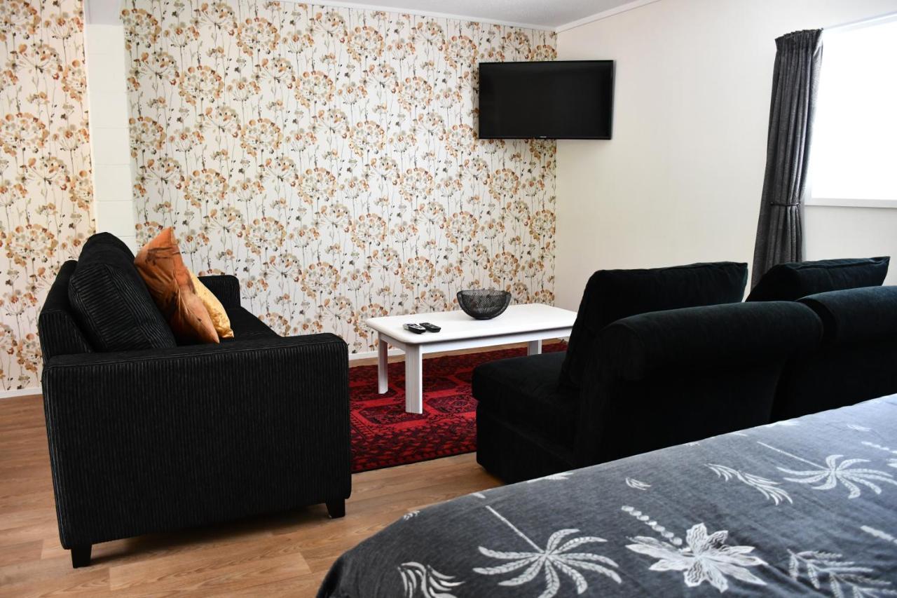 Large Studio With Private Patio, Sky Tv & Wifi Villa Mount Maunganui Buitenkant foto